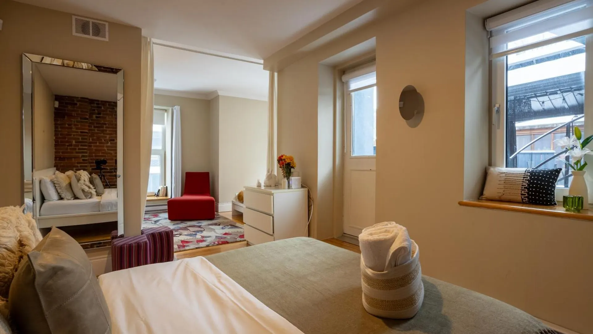 Nyaraló Downtown Retreat With Modern Comfort Zf6 Montréal Kanada