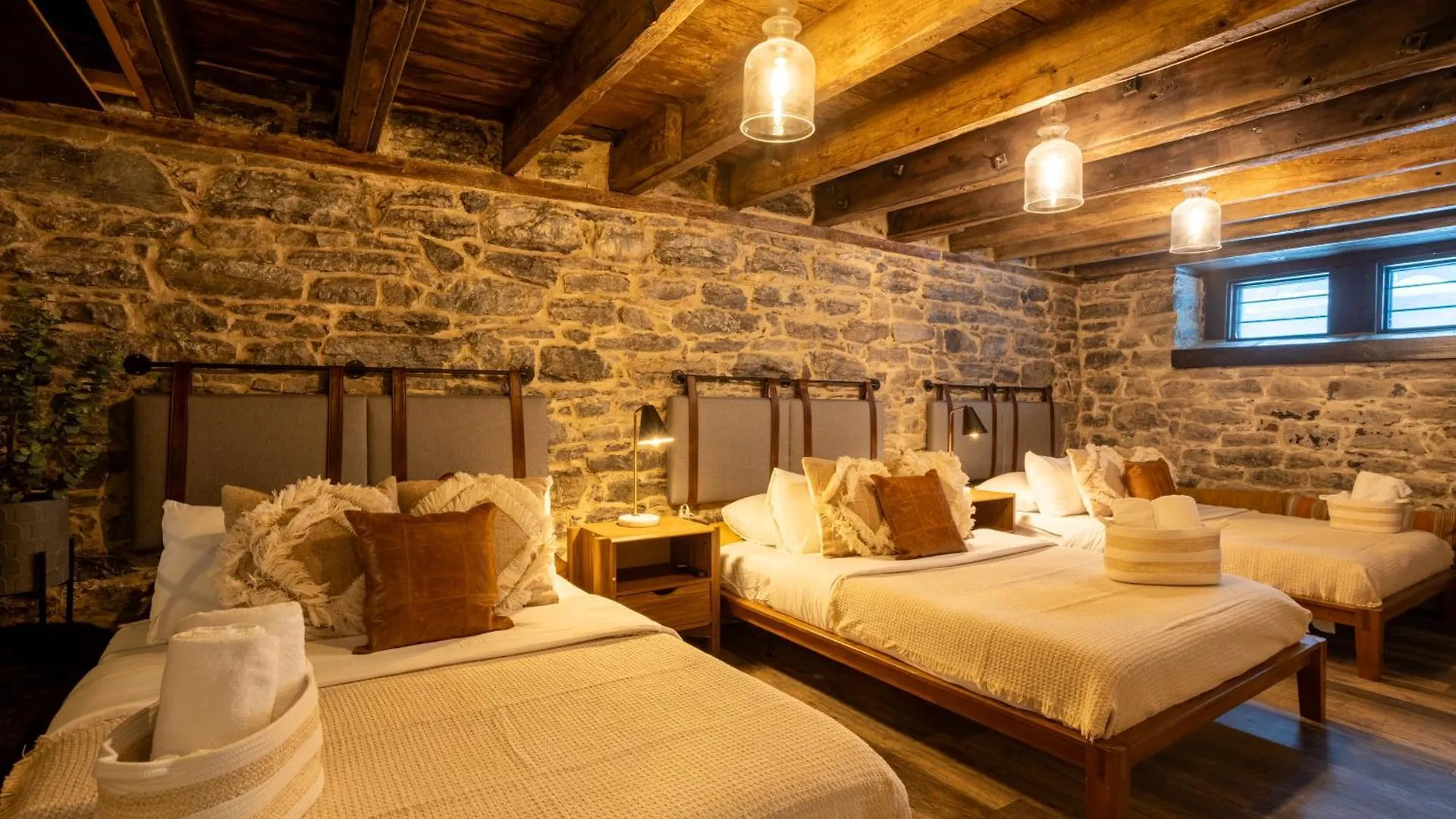 Nyaraló Downtown Retreat With Modern Comfort Zf6 Montréal