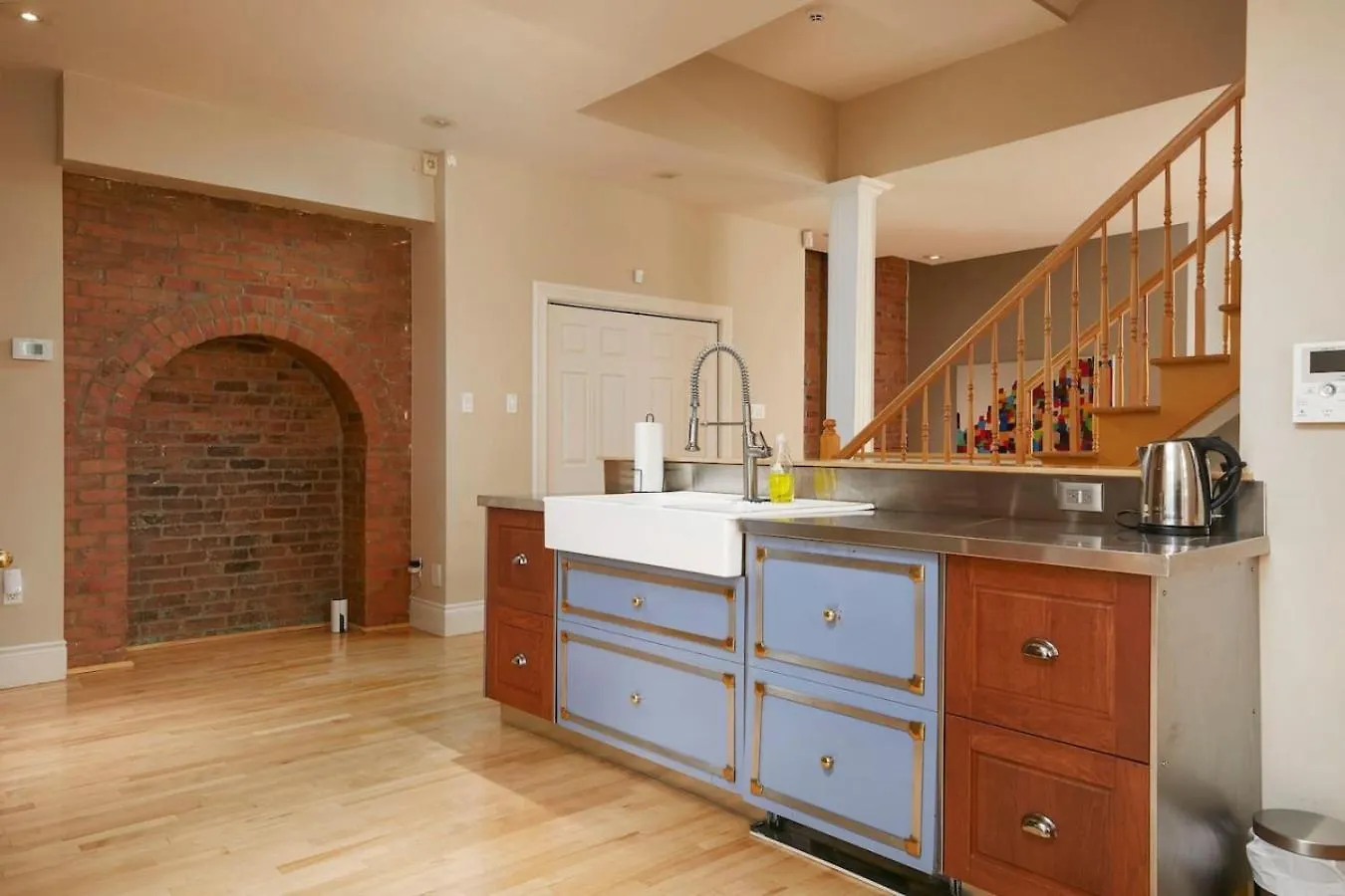 Downtown Retreat With Modern Comfort Zf6 Montreal Holiday home