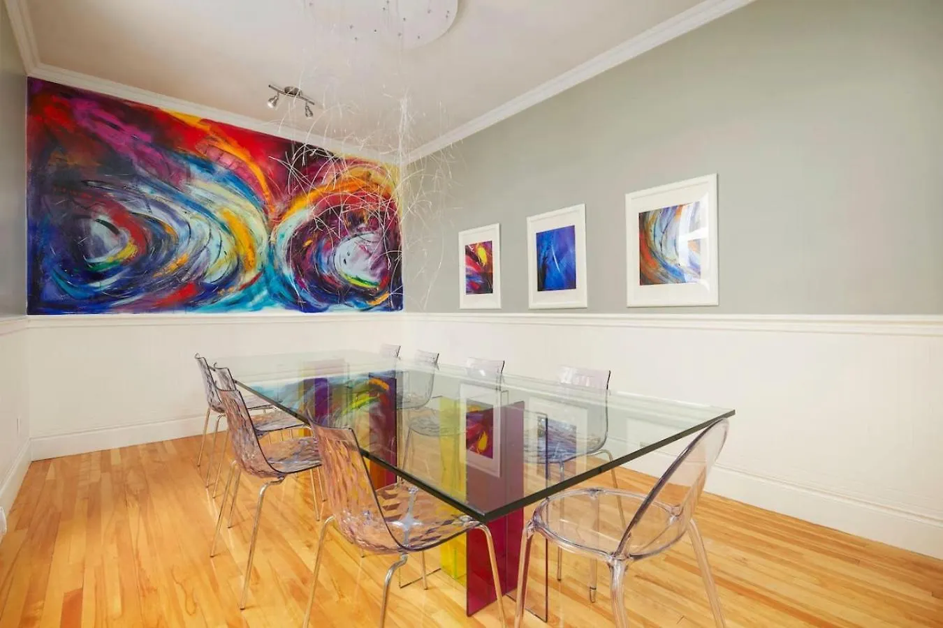 Downtown Retreat With Modern Comfort Zf6 Montreal Holiday home