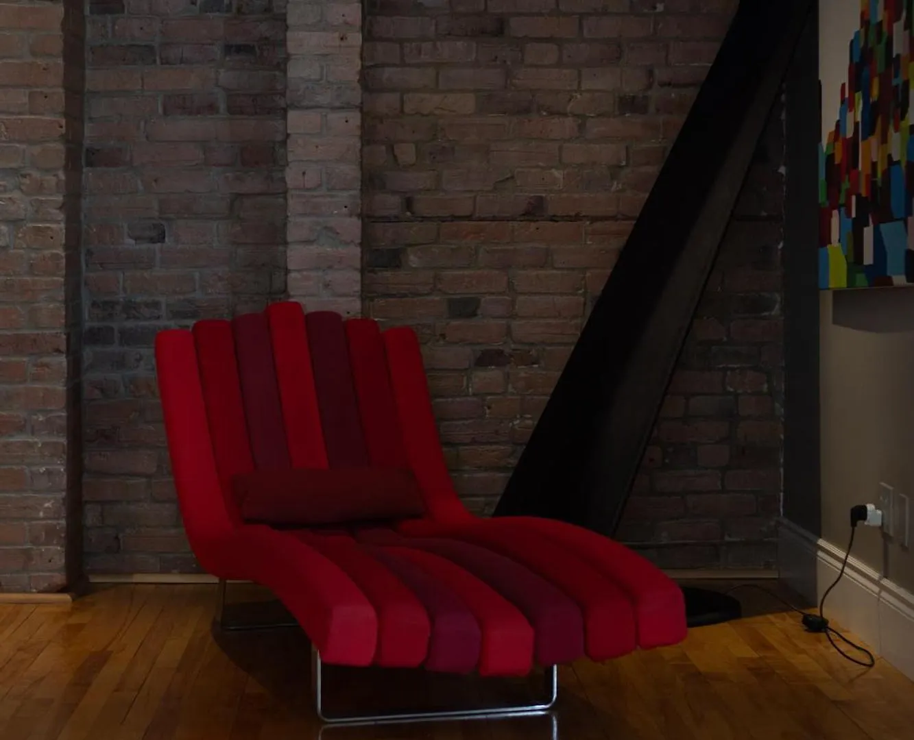 Downtown Retreat With Modern Comfort Zf6 Montreal