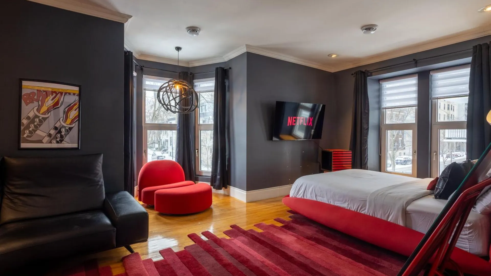 Downtown Retreat With Modern Comfort Zf6 Montreal 0*,