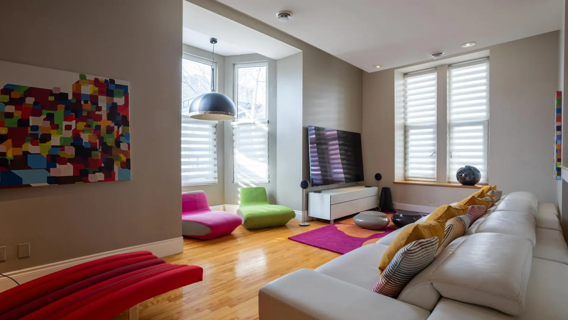 Downtown Retreat With Modern Comfort Zf6 Montreal Holiday home