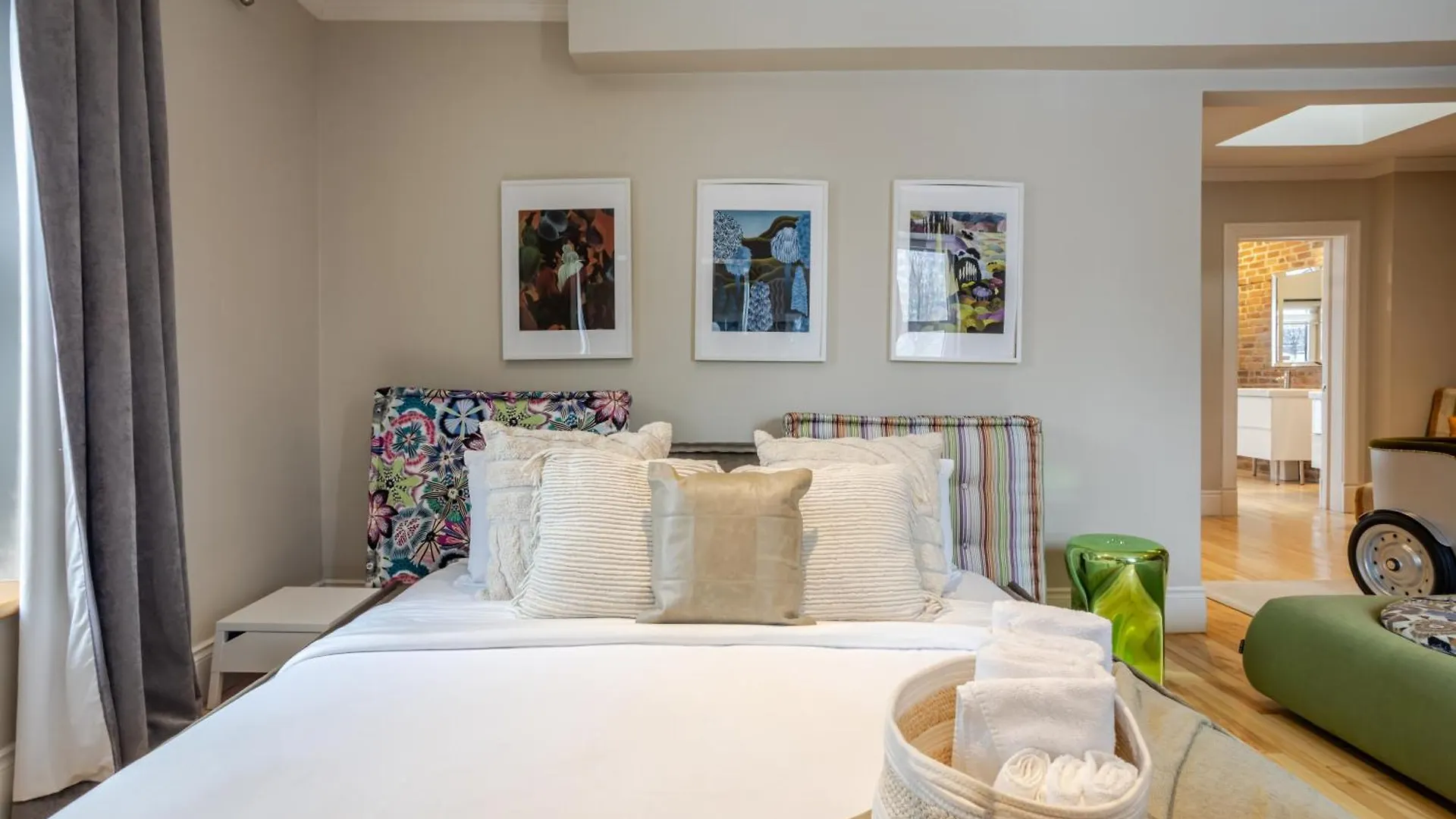 Downtown Retreat With Modern Comfort Montreal Prázdninový dům