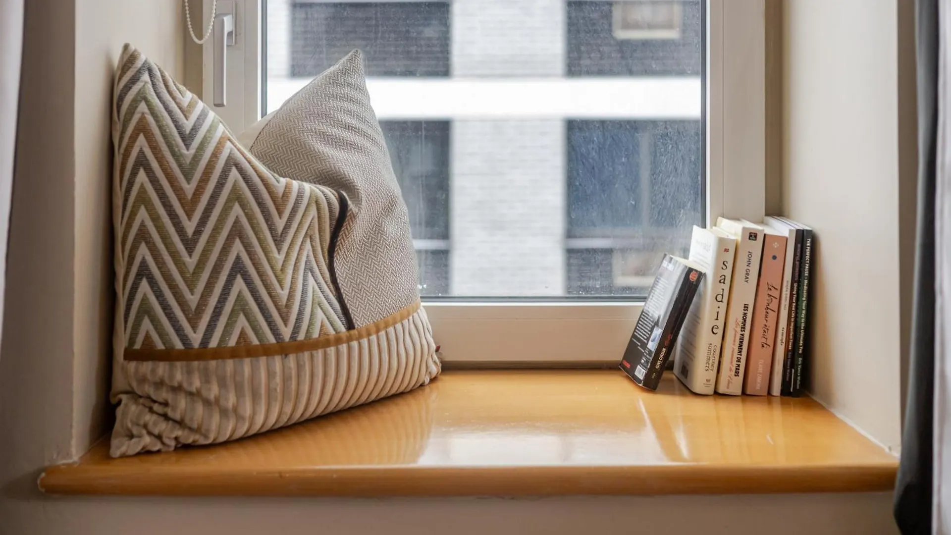 Downtown Retreat With Modern Comfort Montreal 0*,  Kanada