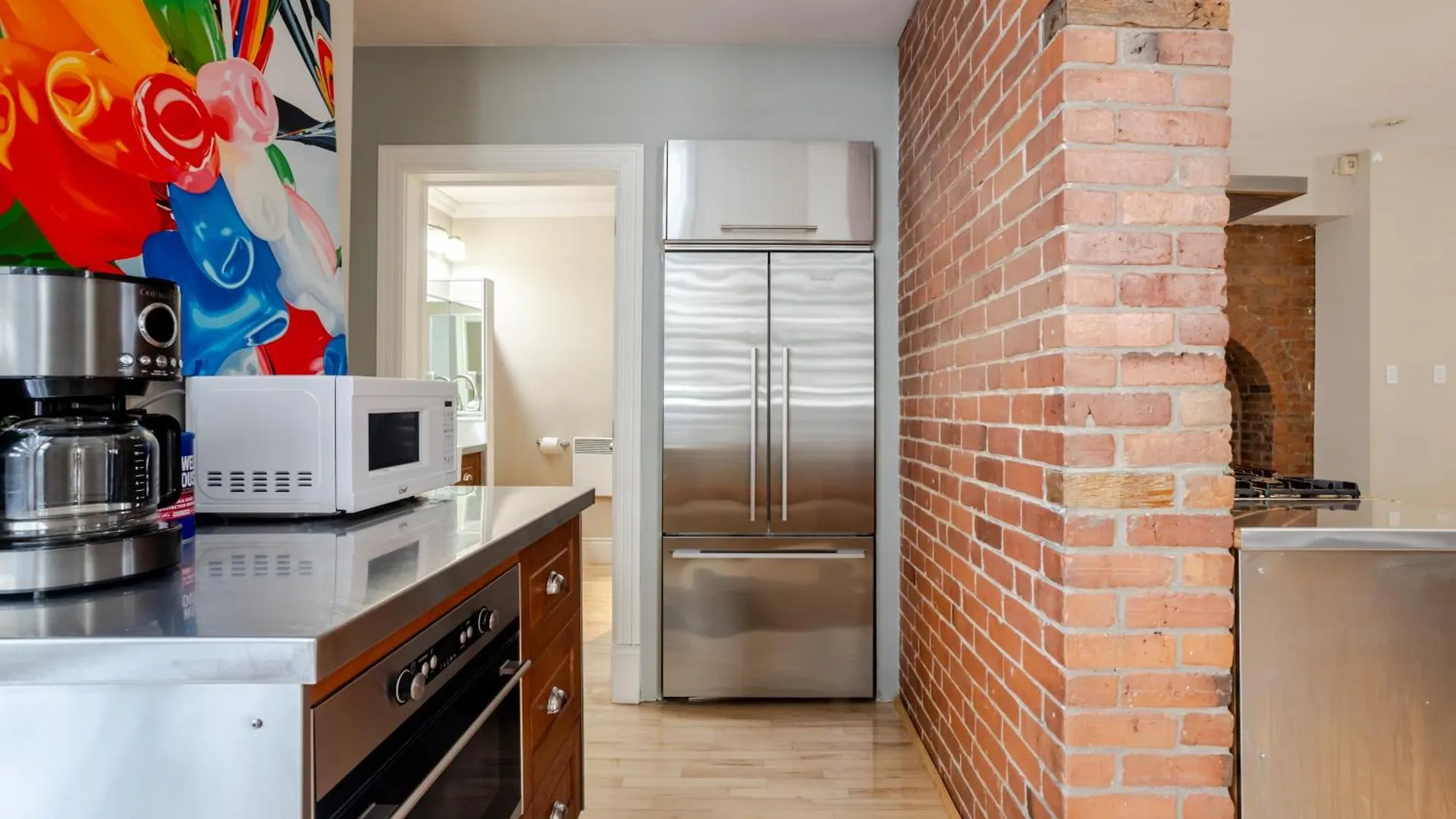 Downtown Retreat With Modern Comfort Montreal Prázdninový dům